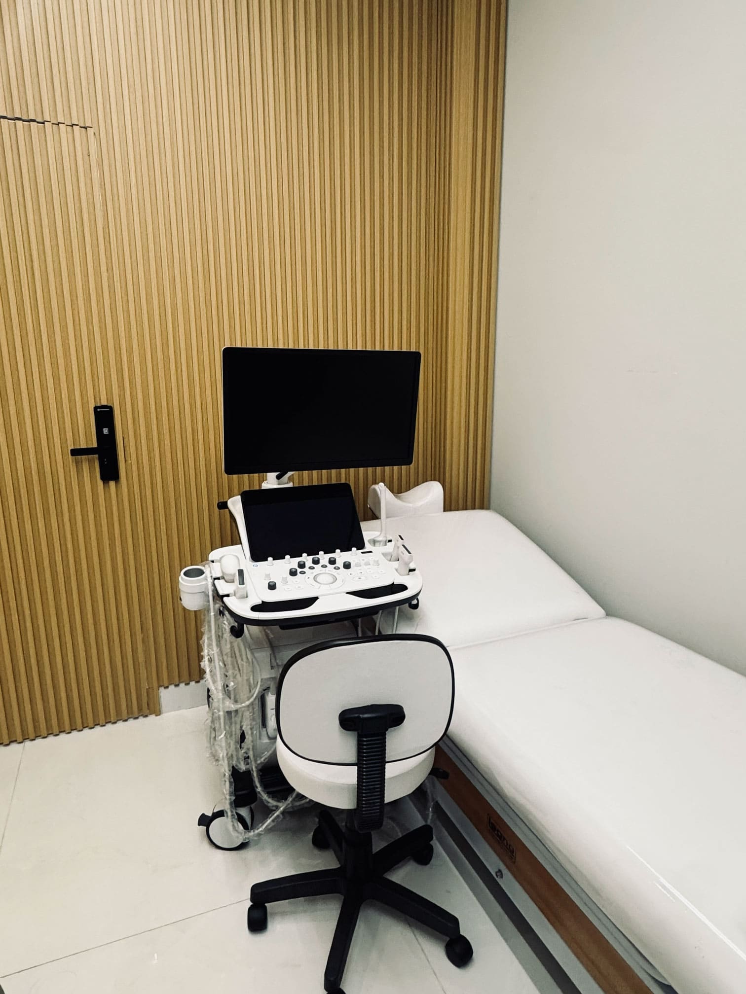 Atendimento no Centro de Lipedema Magna Opus, Anália Franco